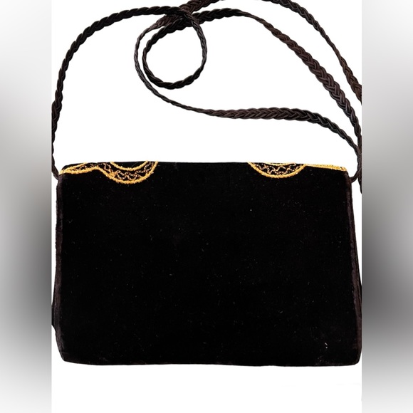 GIVENCHY PARIS Vintage Embroidered Velvet Leather Clutch Evening Shoulder Bag - Picture 3 of 14